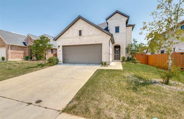 3906 Belleview Place Gallery 2