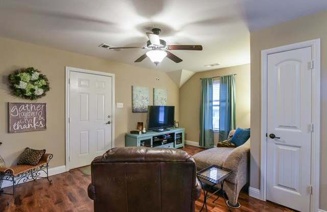 4203 Aspen Grove Court Gallery 3