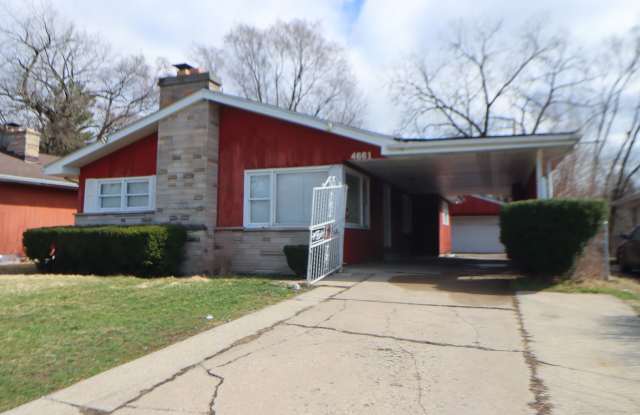 Gorgeous 3 Bedroom, 2 Bathroom Home Gallery 3