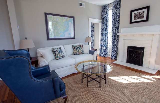 124 E Liberty Gallery 2