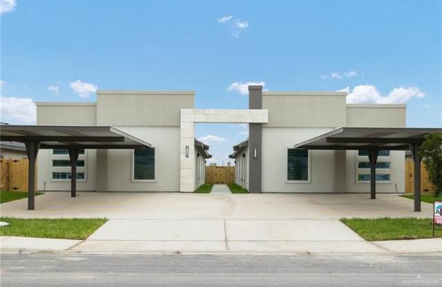 1900 W Violet Drive photos photos