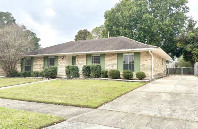 Beautiful Sherwood Oaks 3BR/2BA Home With Patio, Carport  Security Features! photos photos