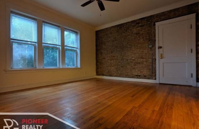 3008 North Whipple St. photos photos