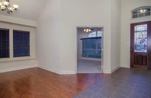 2728 Triangle Leaf Drive Gallery 2