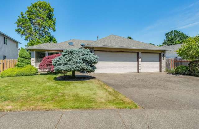 Charming 3 bed, 2 bath rental home in Wilsonville! photos photos