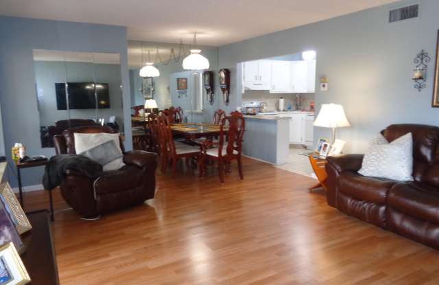 5931 Whispering Pine Way Gallery 3