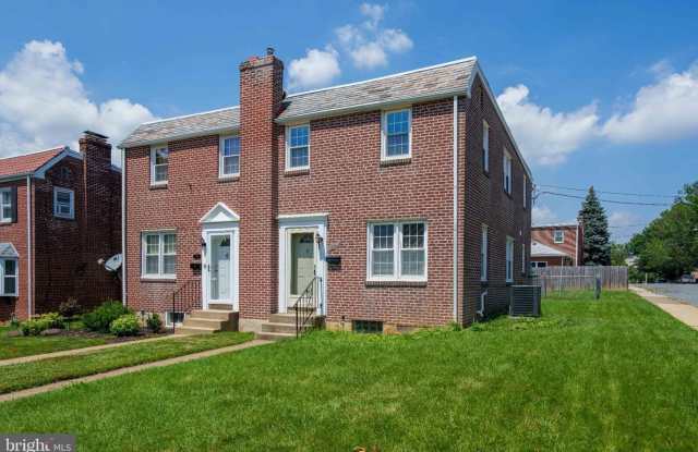 1701 SYCAMORE ST photos photos