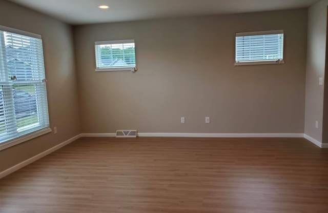 2020 TORI FROST Drive Gallery 2