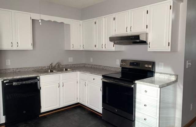 2 Bedroom 1.5 Bath Townhouse photos photos