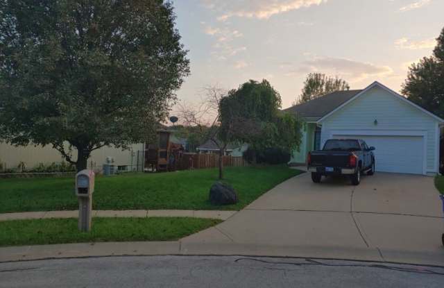 12324 S Clinton St - 12324 South Clinton Street, Olathe, KS 66061