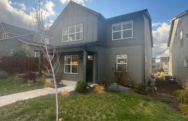 Spacious 4 Bedroom Home Gallery 3