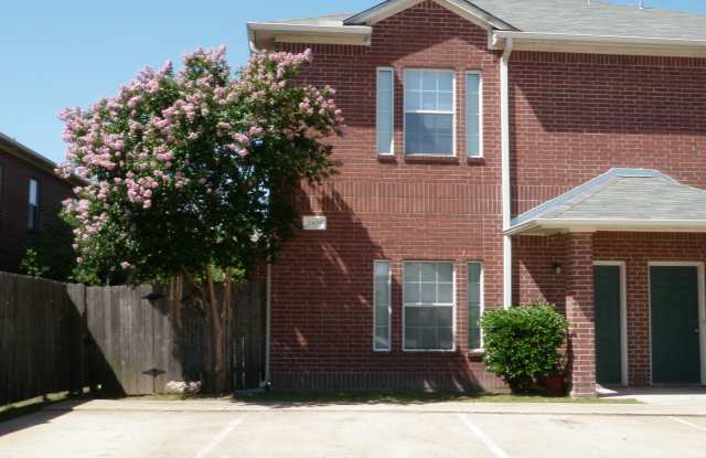 3/3 WITH GREAT PRIVACY FENCED BACK YARD FOR YOUR FURRY FRIEND - 2405 Berger Drive, Bryan, TX 77802