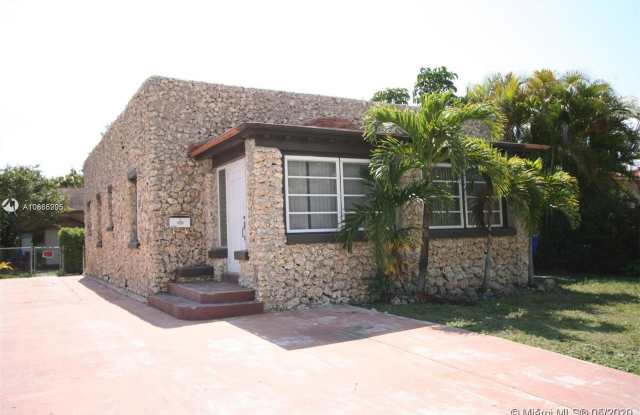 2512 SW 14th St - 2512 Southwest 14th Street, Miami, FL 33145