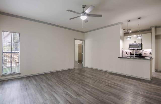 Oak Row North Dallas Gallery 3