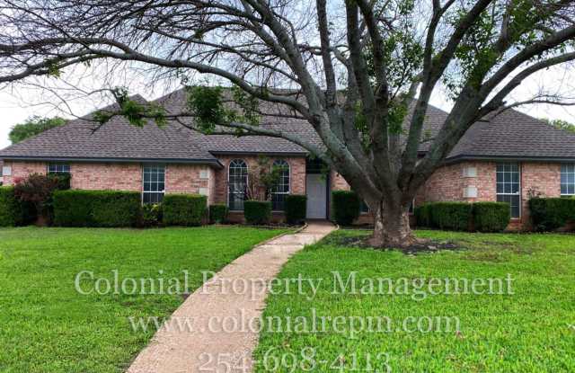 4 Bed/ 2.5 Bath on 1908 Wolverine photos photos