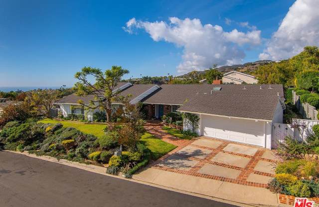 1201 LAS PULGAS Road Gallery 2