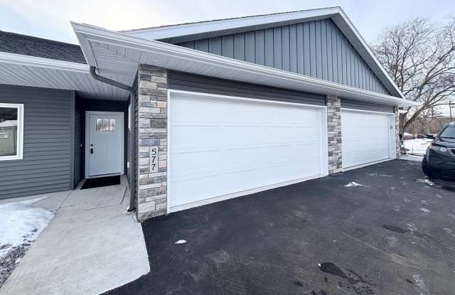 577 Main St W photos photos