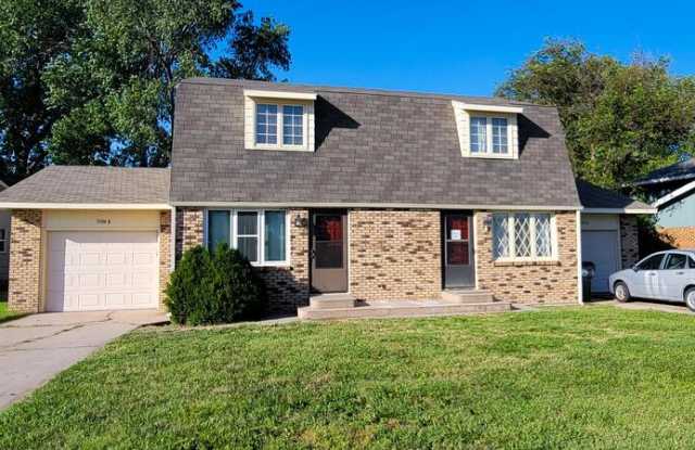 3304 Northwestern Avenue - A Gallery 1