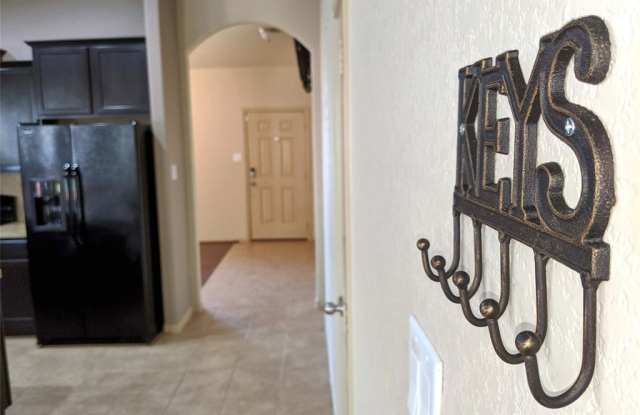 13923 Long Meadow Ln Gallery 4
