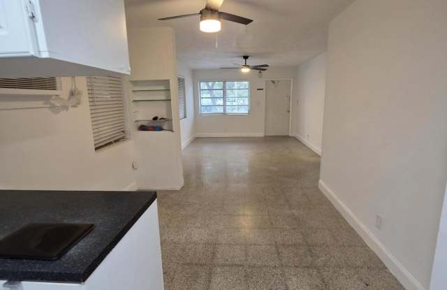 304 SE 4th Avenue photos photos