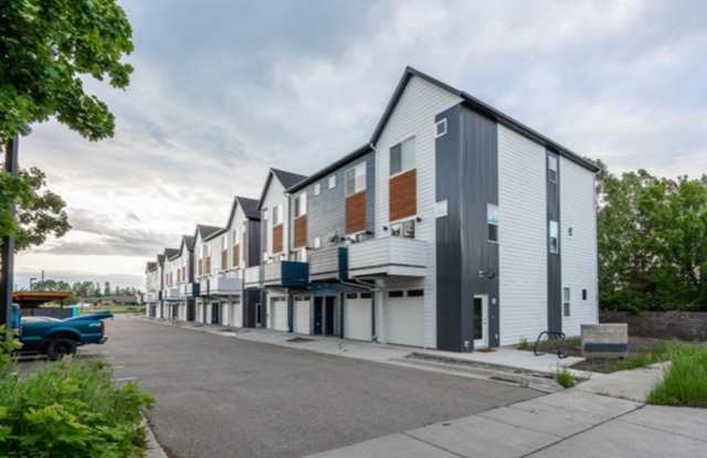 3-Story Urban Walk Up at a Modern Community Featuring 3 Bedrooms 3.5 Bathrooms photos photos