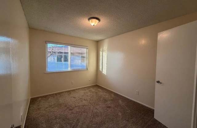 1742 Fremont Ct Gallery 3