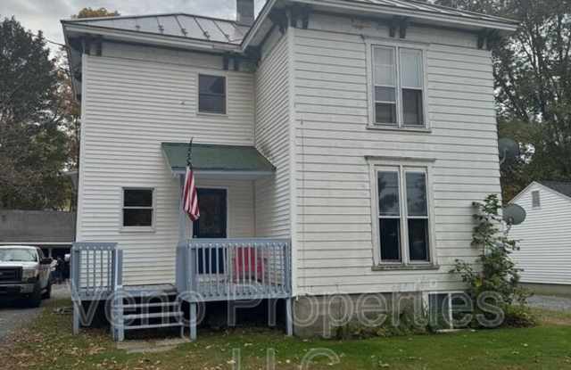 17-19 Avenue A. photos photos