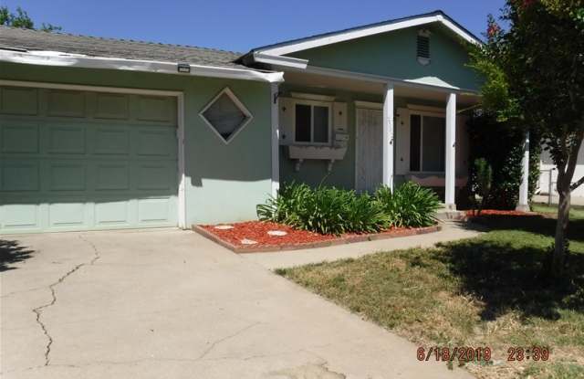 2302 Cumiskey Street - 2302 Cumiskey Street, Marysville, CA 95901