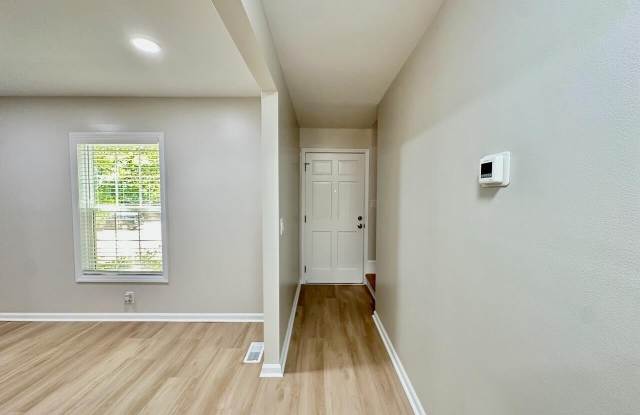 4050 Arckelton Drive Gallery 2