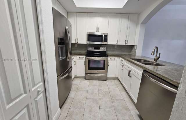 8826 W Flagler St photos photos 8826 W Flagler St photos photos