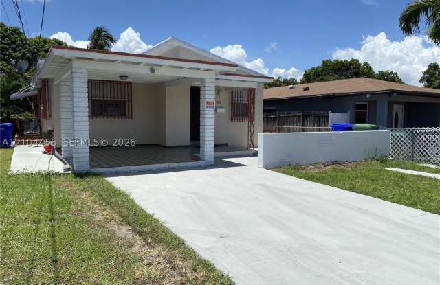 80 NW 60th Ct Gallery 1