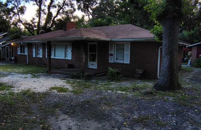 3611 Hardee Ave photos photos