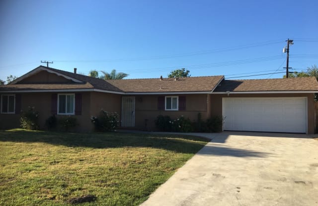 327 Bonita - 327 E Bonita Dr, Simi Valley, CA 93065