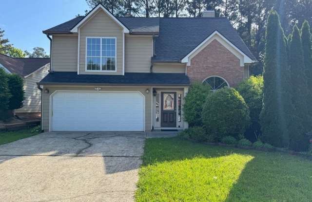 Beautiful 3 Bedroom 2.5 Bath Home Close to I-85. photos photos