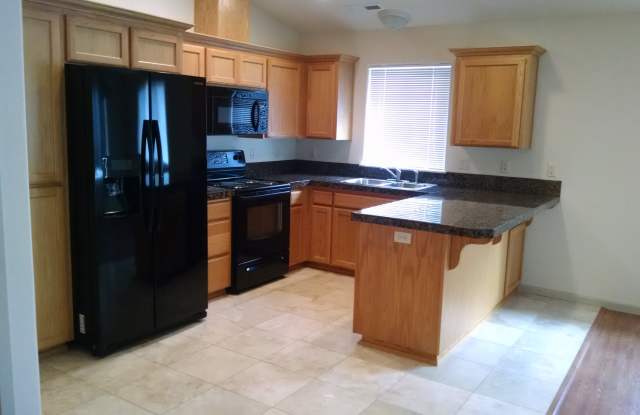 2060 Northwest Arroyo Ridge Avenue Gallery 3