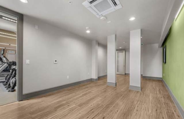 3352 Harmon Ave Gallery 4