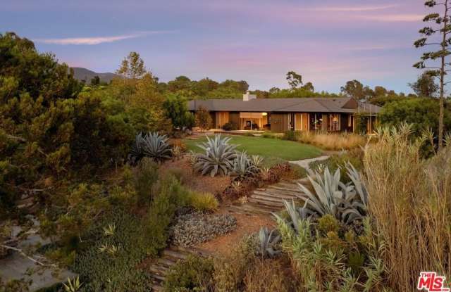 5927 Busch Dr photos photos