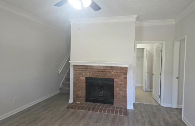 893 NE Park Place Gallery 4