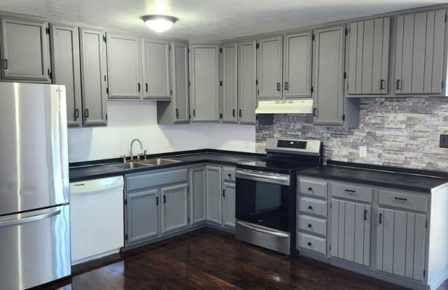 Large 4 bedroom photos photos