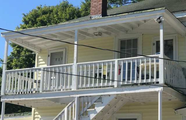 A Great Place to Call Home! Upstairs Apartment for Rent!! photos photos