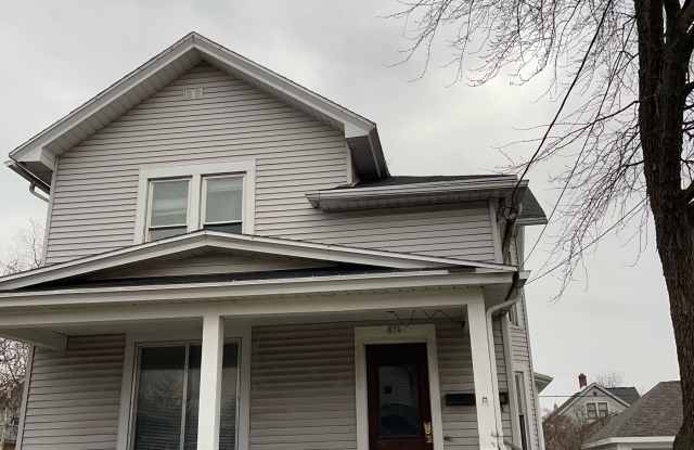 674 Frederick Street - - - 674 Frederick Street, Oshkosh, WI 54901