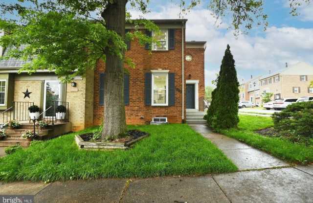 4702 FORESTDALE Drive photos photos