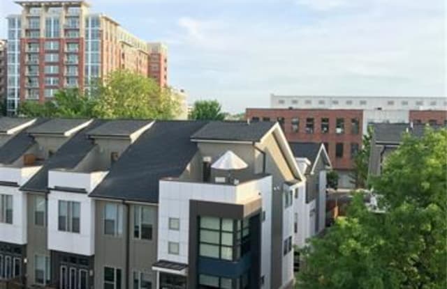 235 Doggett Street - 235 Doggett St, Charlotte, NC 28203
