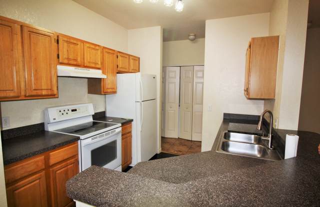5979 Westgate Drive - 1022Unit 1022 Gallery 3