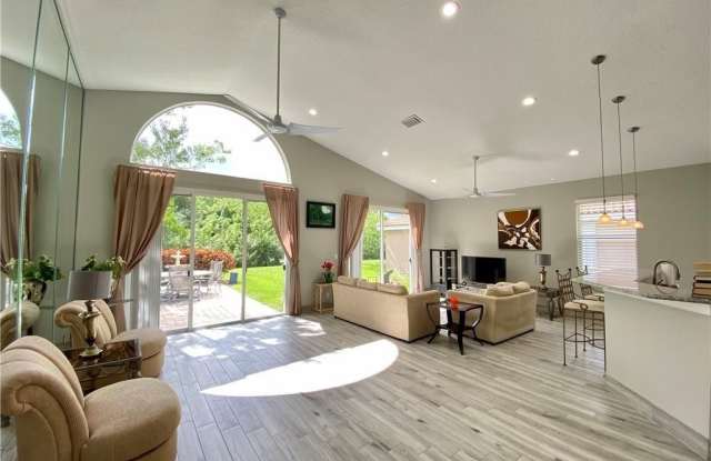 3198 SE Carrick Green Court photos photos