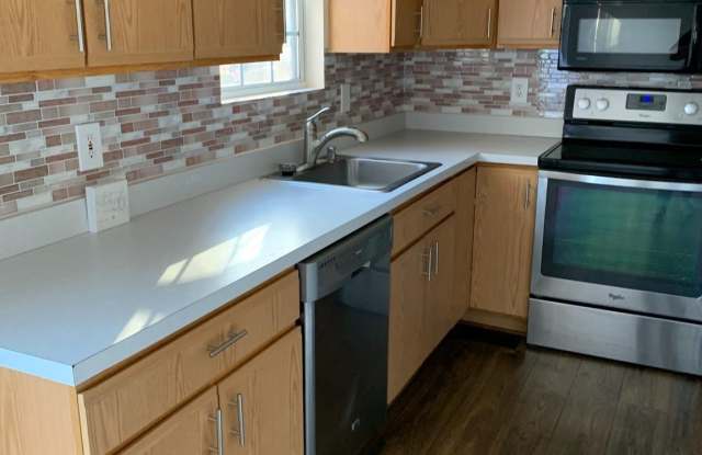 9528 SEA GULL Court Gallery 4