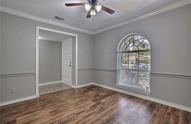 1416 Sequoia Drive Gallery 3