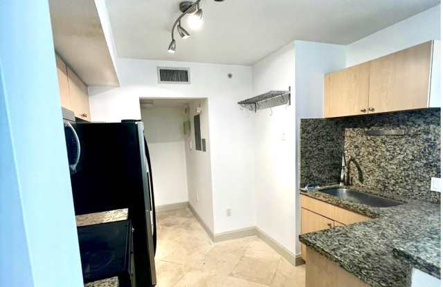 1011 Villa Lane photos photos