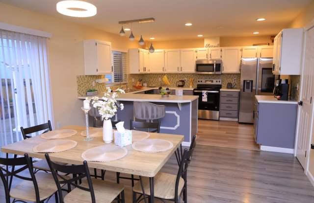 Elegant & Peaceful Kent Home Gallery 4