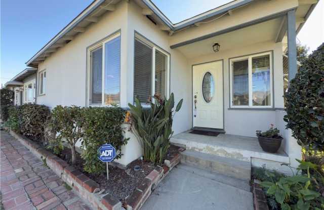 3204 Hempstead photos photos